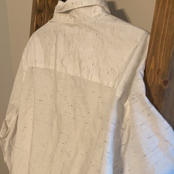 Marc Anthony slim fit button down. XXL. Excellent condition. White in color. - Picture 4 of 4